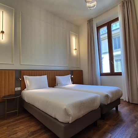 Hotel Duca D'Aosta Флоренція Екстер'єр фото