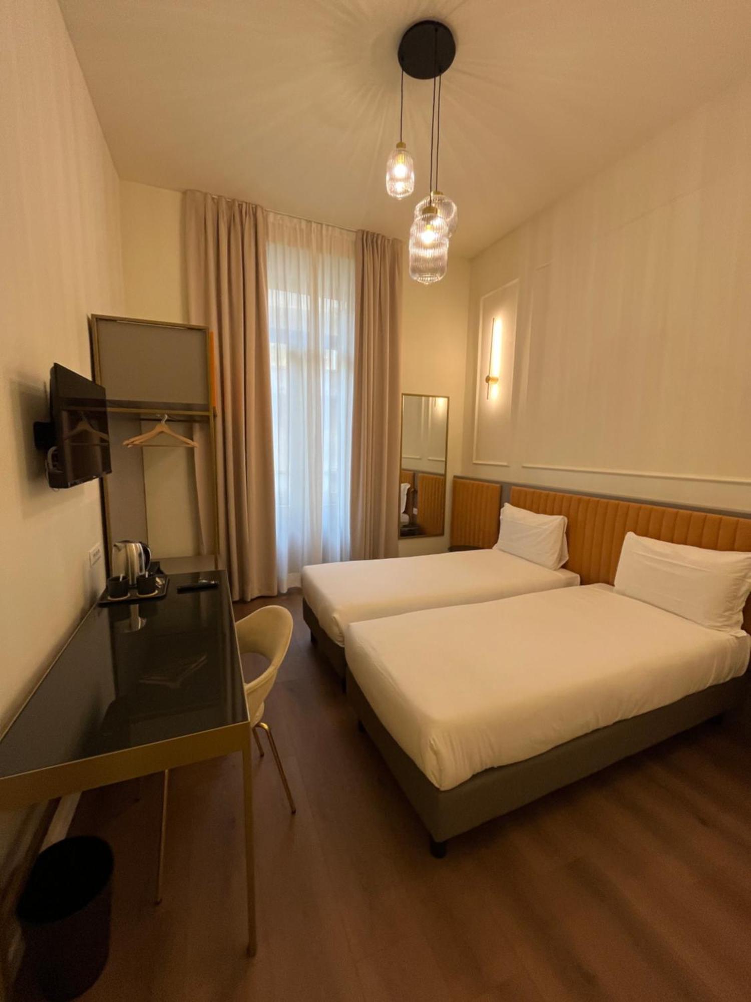 Hotel Duca D'Aosta Флоренція Екстер'єр фото