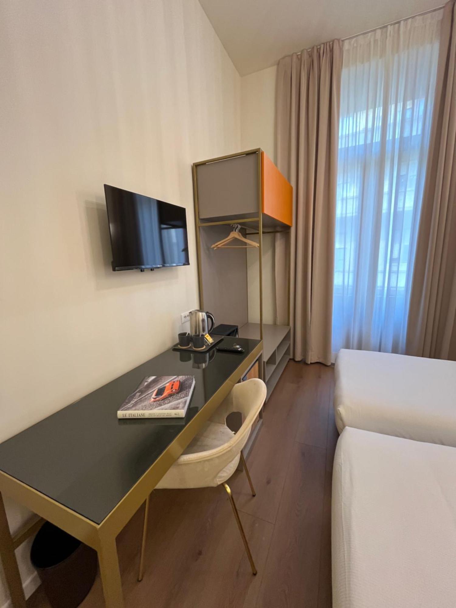 Hotel Duca D'Aosta Флоренція Екстер'єр фото