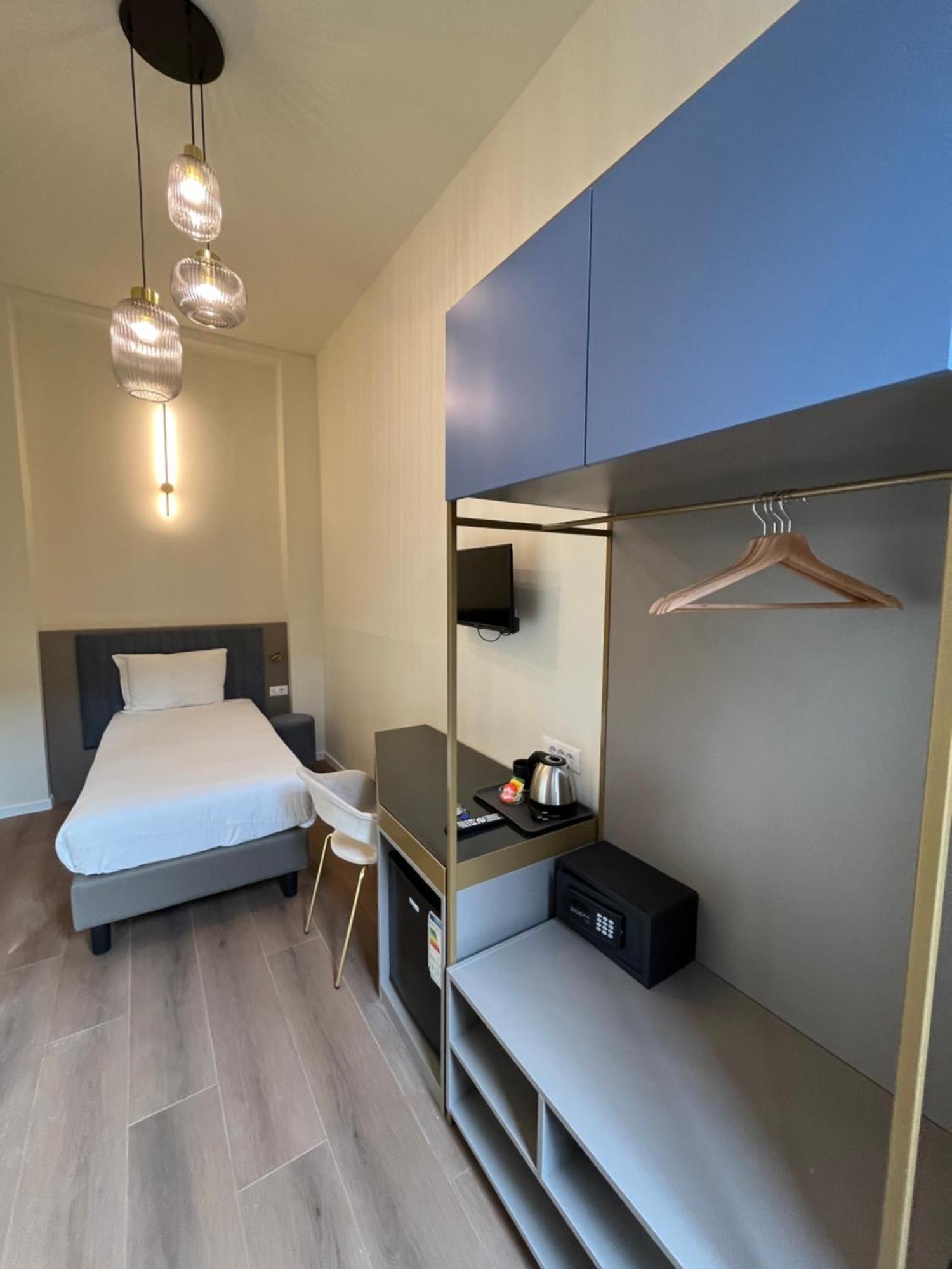 Hotel Duca D'Aosta Флоренція Екстер'єр фото