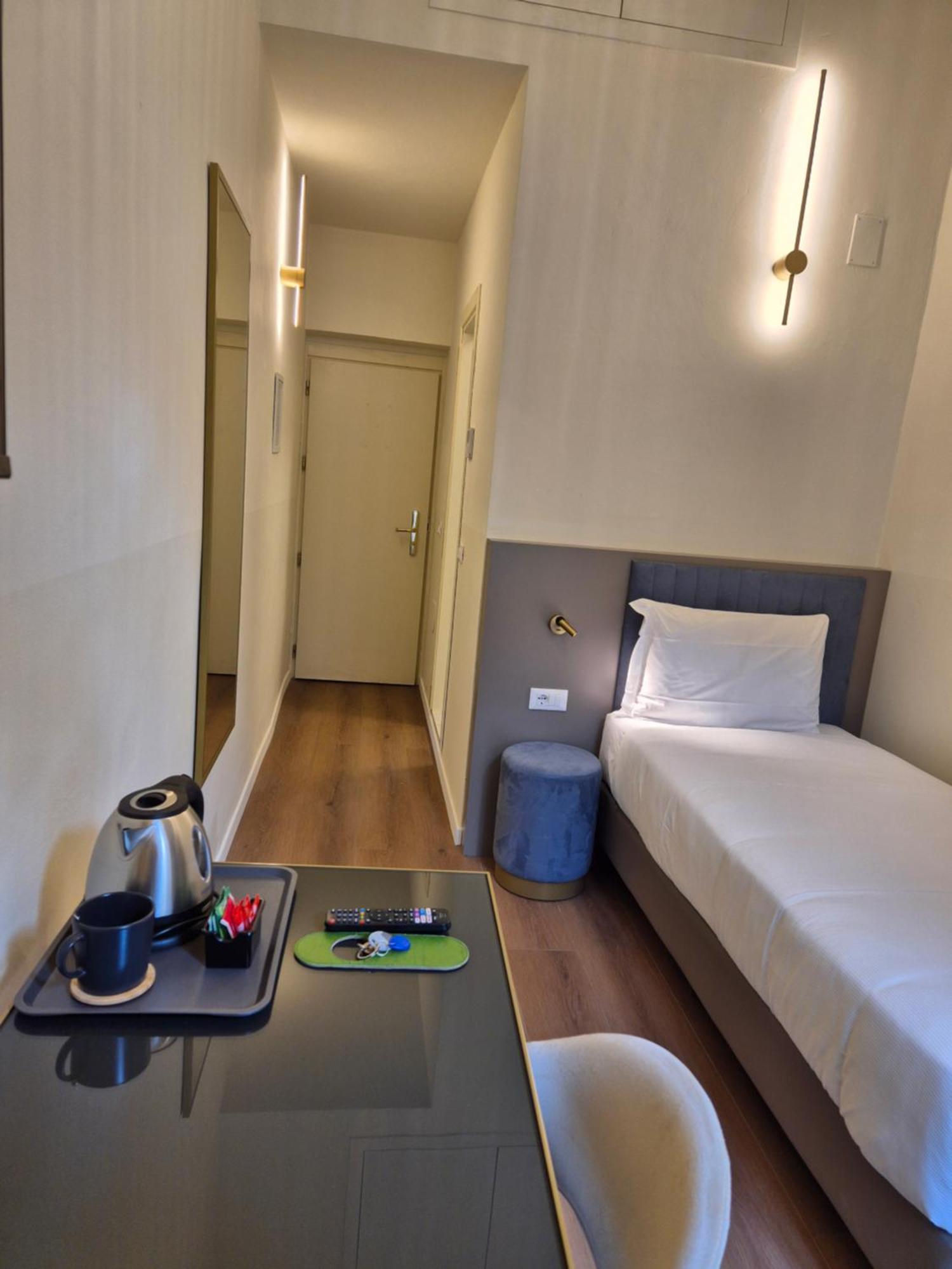 Hotel Duca D'Aosta Флоренція Екстер'єр фото