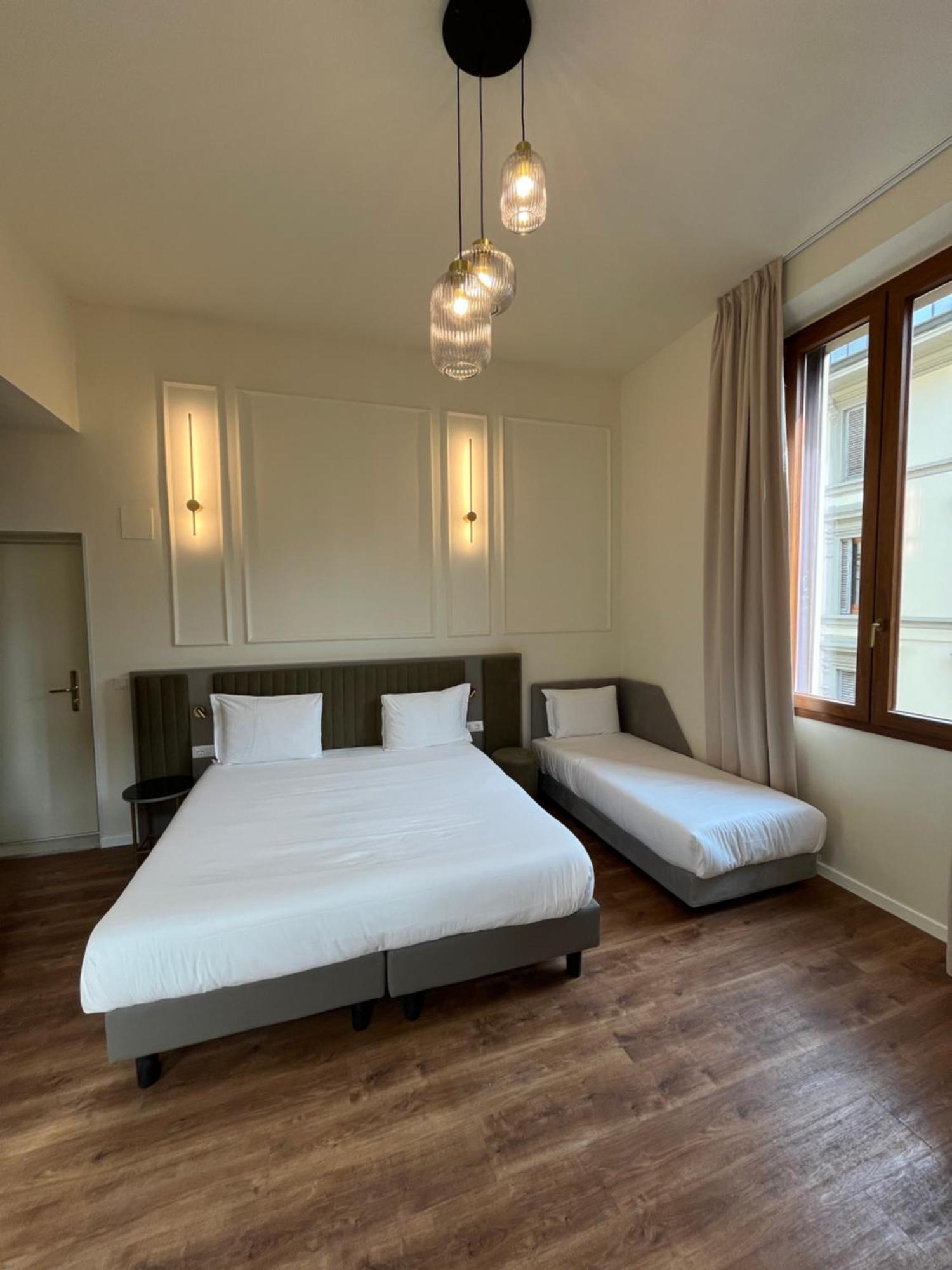 Hotel Duca D'Aosta Флоренція Екстер'єр фото