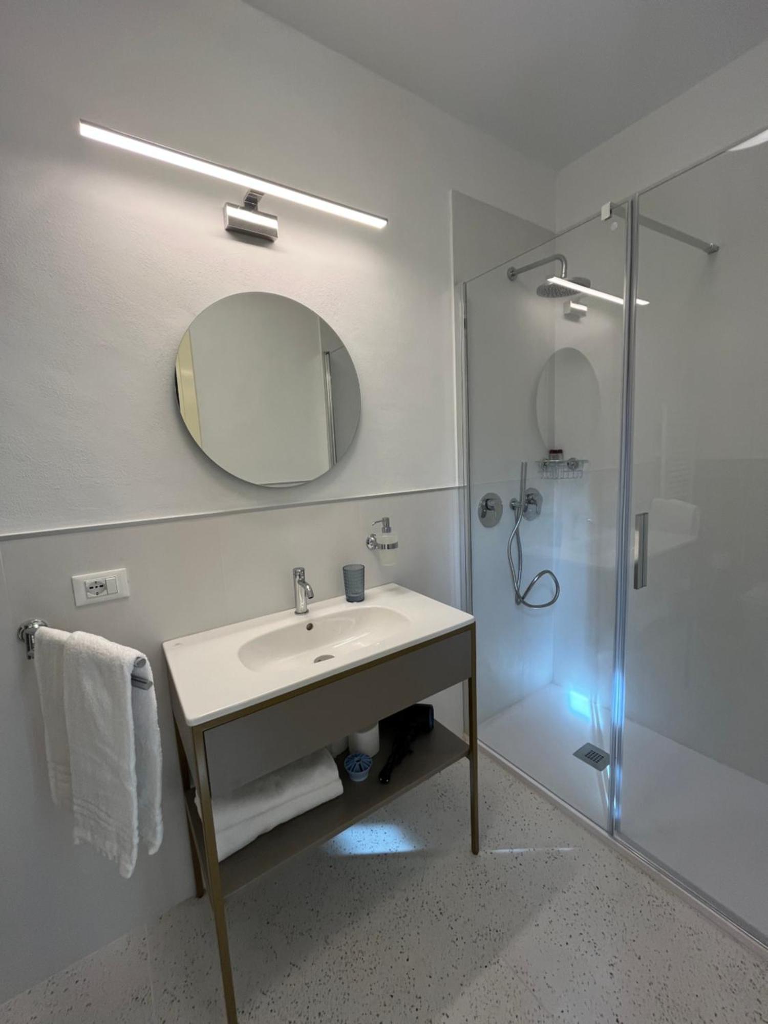 Hotel Duca D'Aosta Флоренція Екстер'єр фото