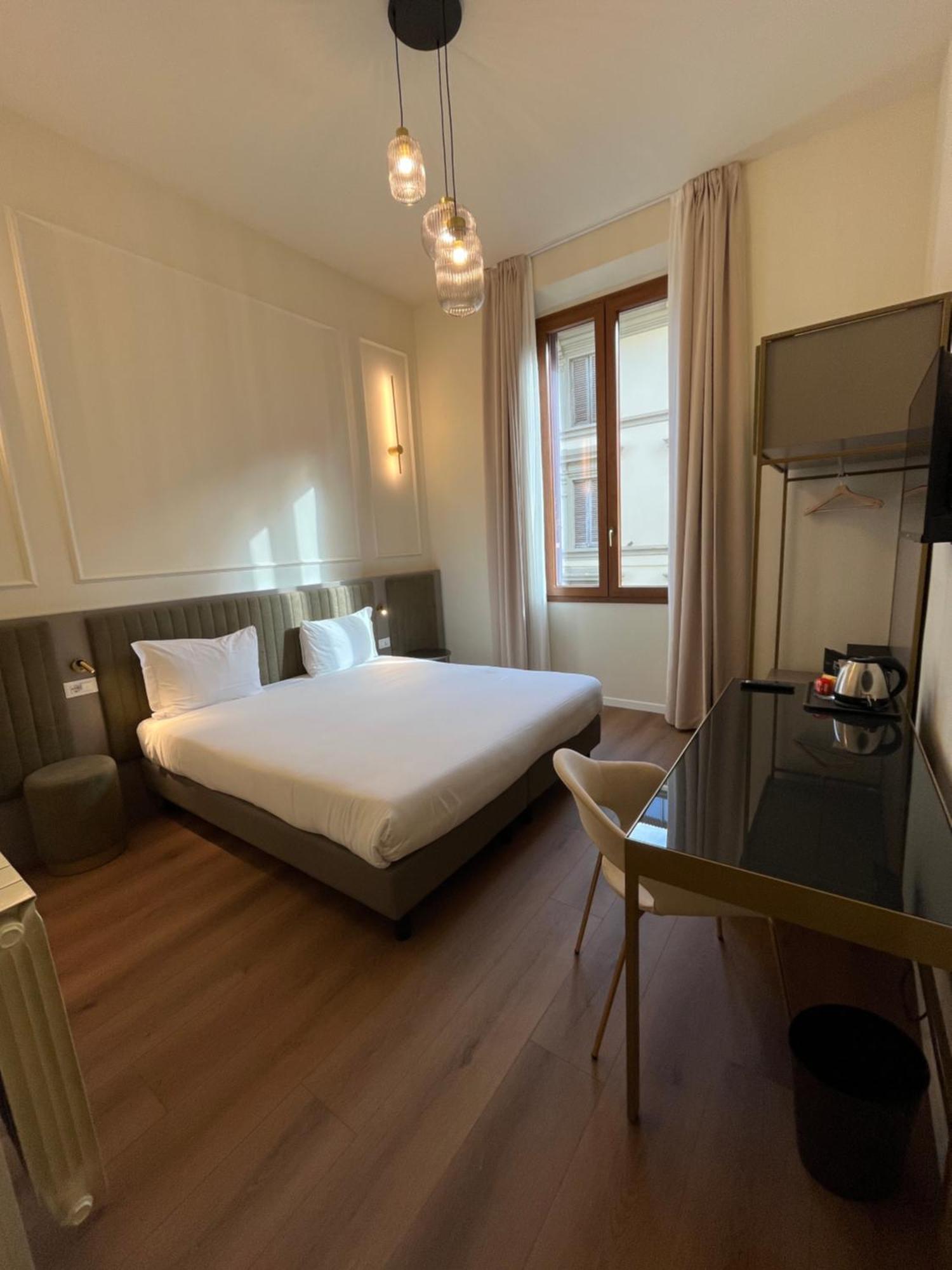 Hotel Duca D'Aosta Флоренція Екстер'єр фото